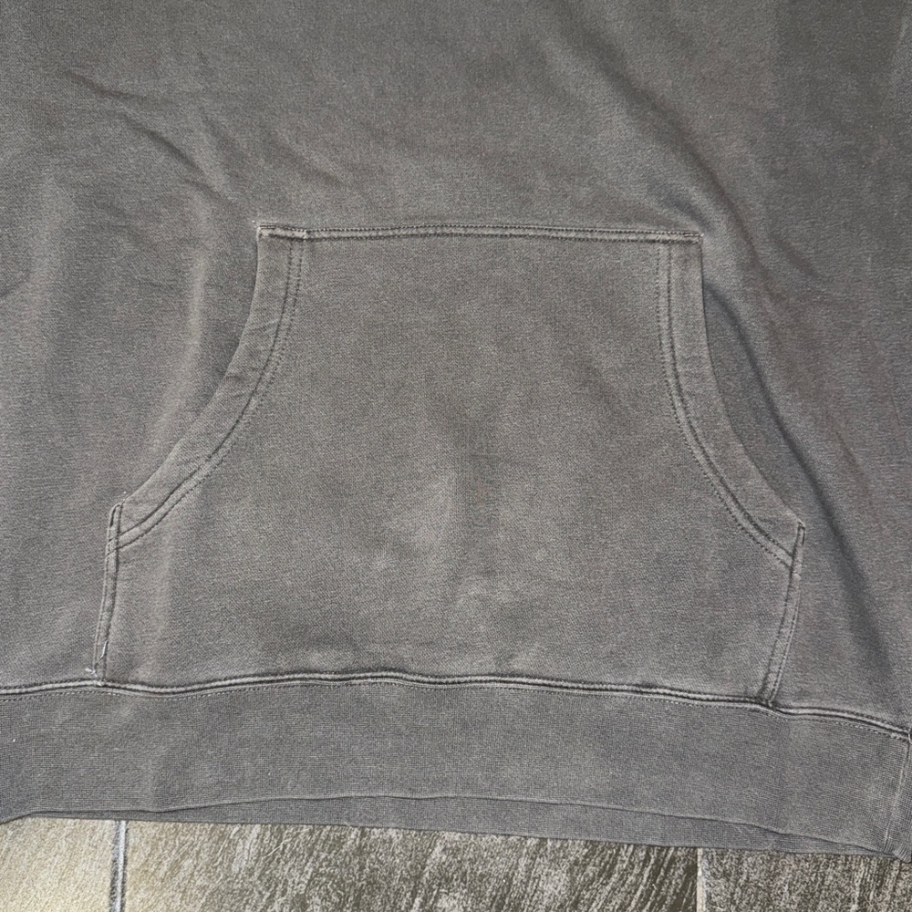 Samsung Black Hooded Sweatshirt with Small Chest Logo - Picture 2 of 10